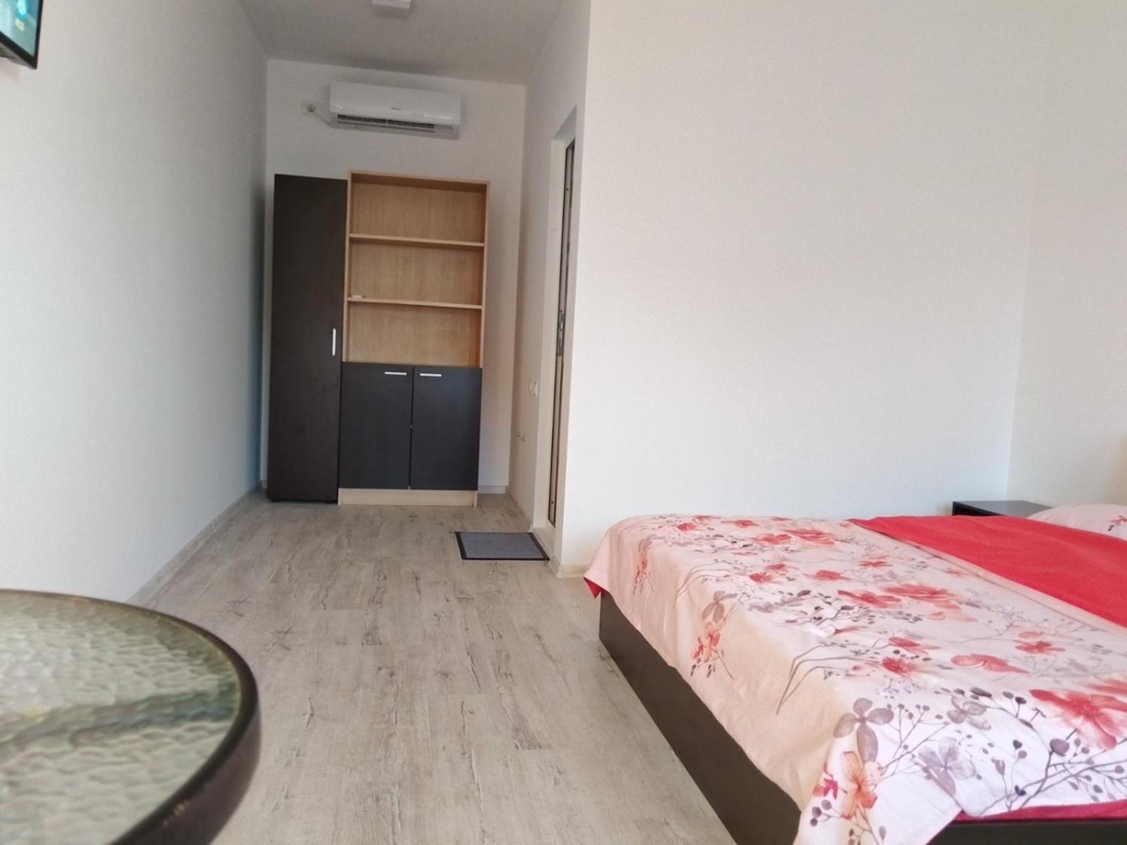 Apartment за гости деко *